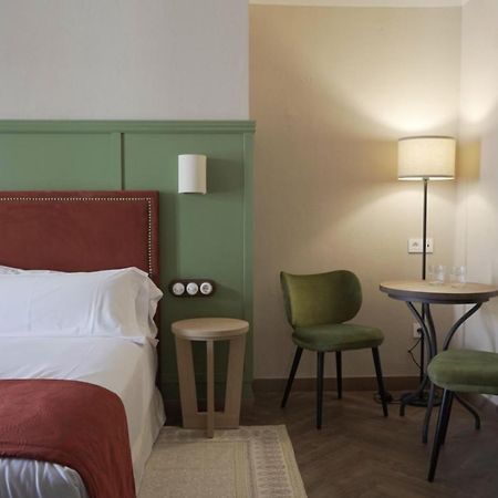 The Honest Hotel & Apartments Sevilla Exterior foto