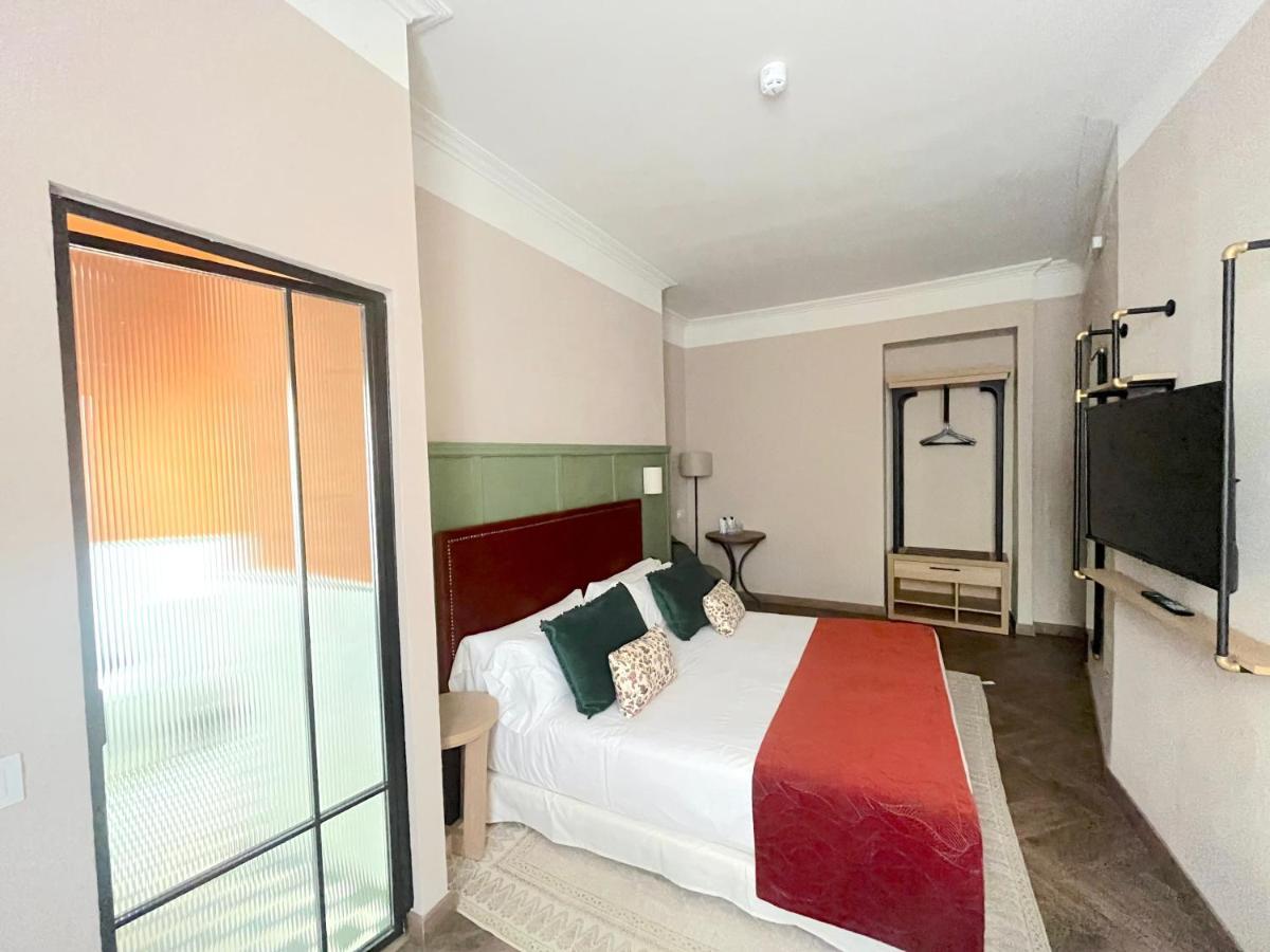The Honest Hotel & Apartments Sevilla Exterior foto