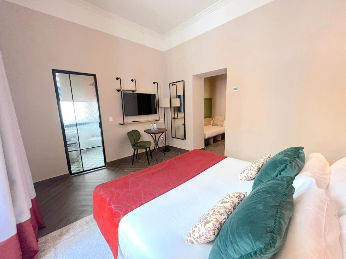 The Honest Hotel & Apartments Sevilla Exterior foto