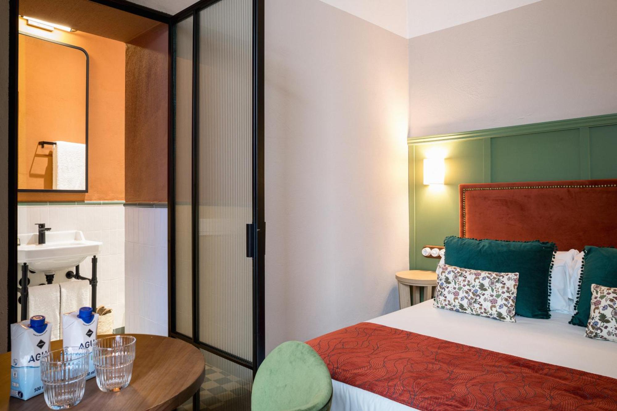 The Honest Hotel & Apartments Sevilla Exterior foto
