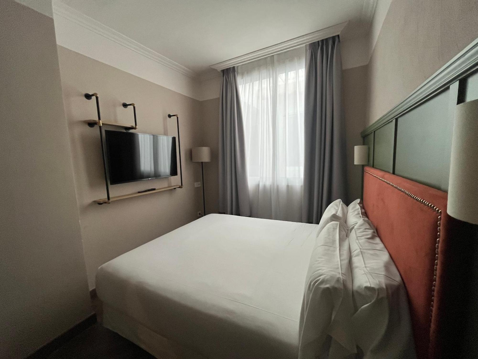 The Honest Hotel & Apartments Sevilla Exterior foto