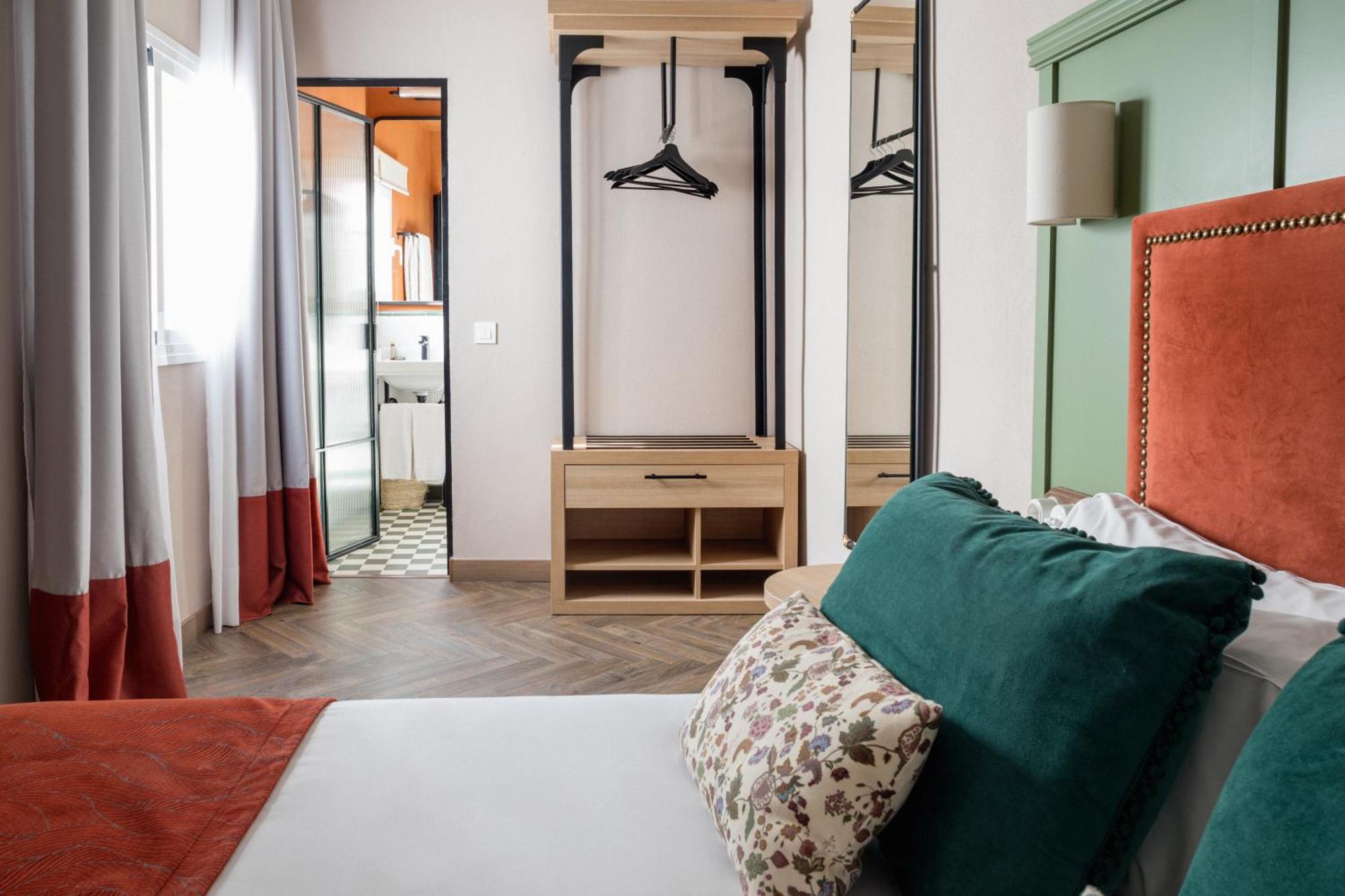 The Honest Hotel & Apartments Sevilla Exterior foto