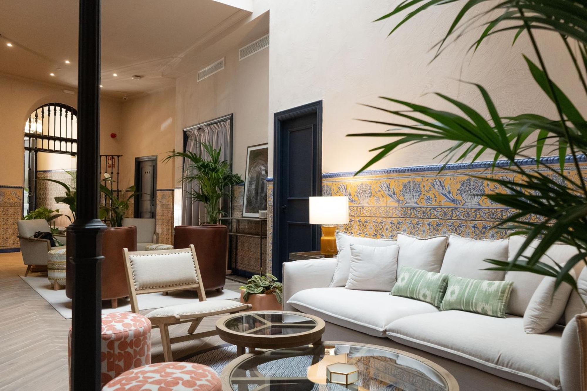The Honest Hotel & Apartments Sevilla Exterior foto